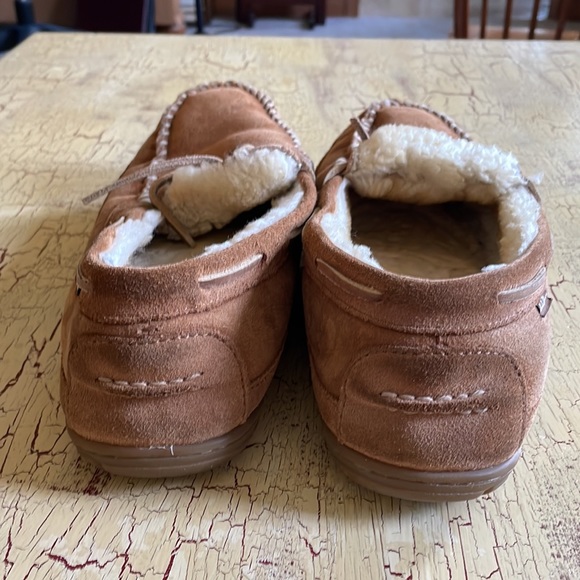 Gently used Mens LL bean slippers size 13 medium - Picture 6 of 11